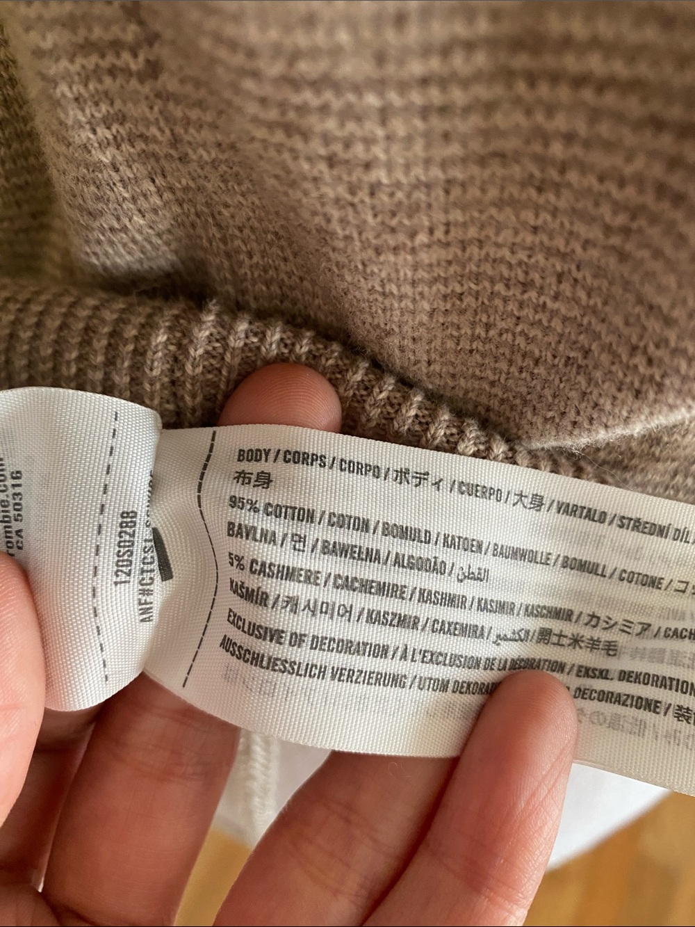 Abercrombie & Fitch Cotton Cashmere Turtleneck Sweater - Picture 3 of 4